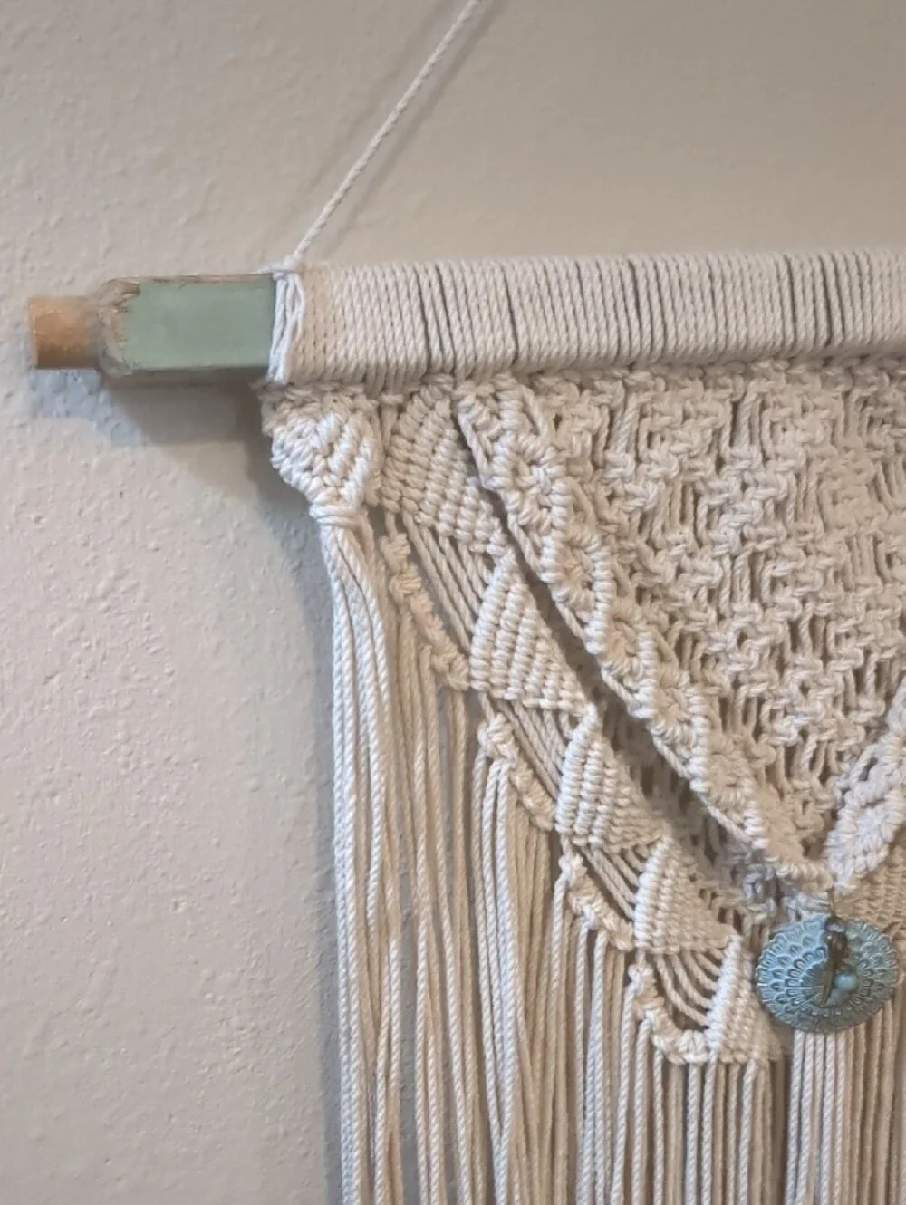 Handmade Cream Macramé Wall Hanging with Decorative Medallion
